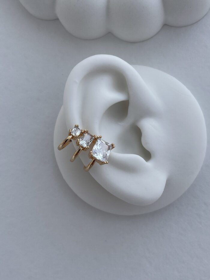 Özel Seri Üçlü Baget Taşlı Gold Earcuff