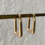 Çelik Minimal Dikdörtgen Gold Küpe