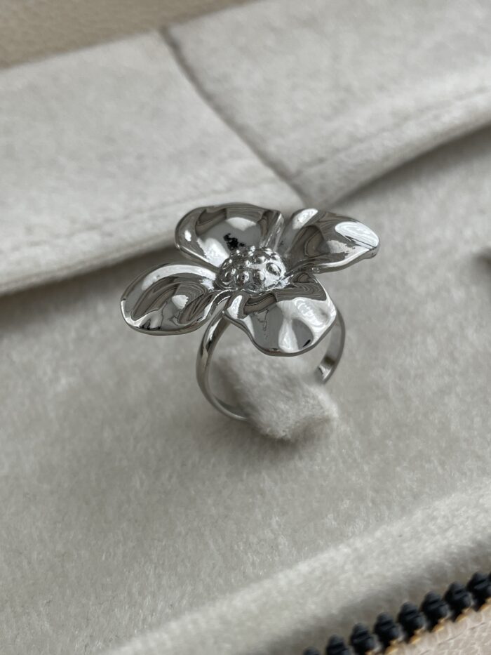 Özel Seri Çiçek Tasarım Gümüş Ayarlanabilir Yüzük