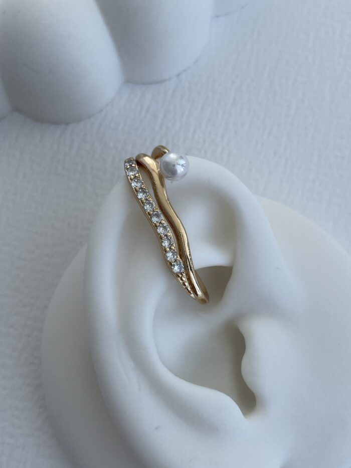 Özel Seri Zirkon Taşlı İnci Detaylı Gold Earcuff