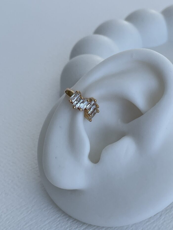 Özel Seri Baget Taşlı Z Tasarım Gold Earcuff