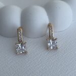 Özel Seri Zirkon Taşlı Gold Baget Küpe
