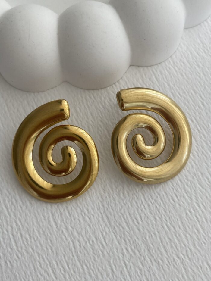 Çelik Spiral Tasarım Gold Küpe