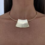 Özel Seri Osiris Geometrik Tasarım Desenli Gold Choker Kolye
