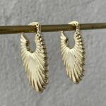 Özel Seri Oval Tırtık Desen Gold Küpe