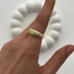 Özel Seri Zirkon Taşlı Soyut Tasarım Ayarlanabilir Gold Yüzük