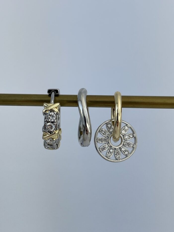 Özel Seri Taşlı X tasarım Gold & Gümüş Üçlü Küpe Set