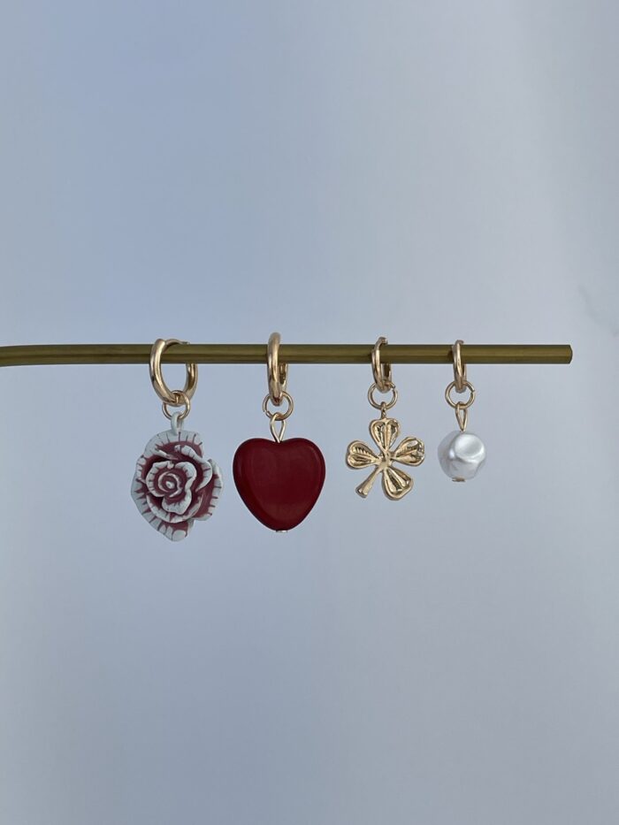 Özel Seri ZR Model Kalp & Gül Tasarım Gold Küpe Seti