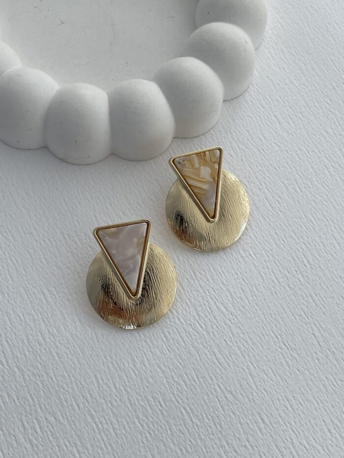 Özel Seri Sedef Detay Geometrik Tasarım Gold Küpe