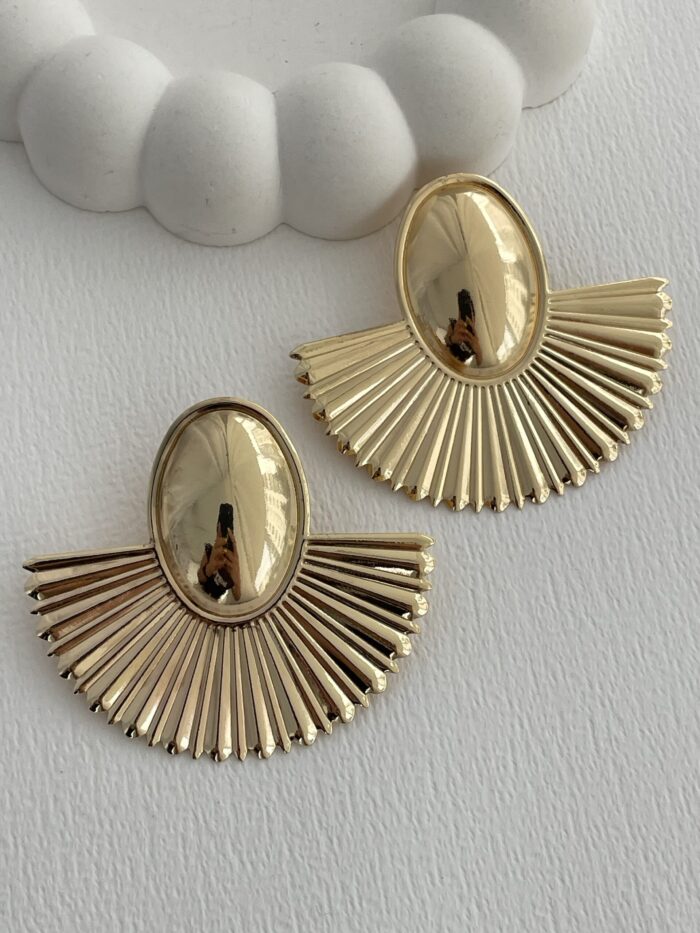 Özel Seri Vintage Yelpaze Tasarım Gold Küpe