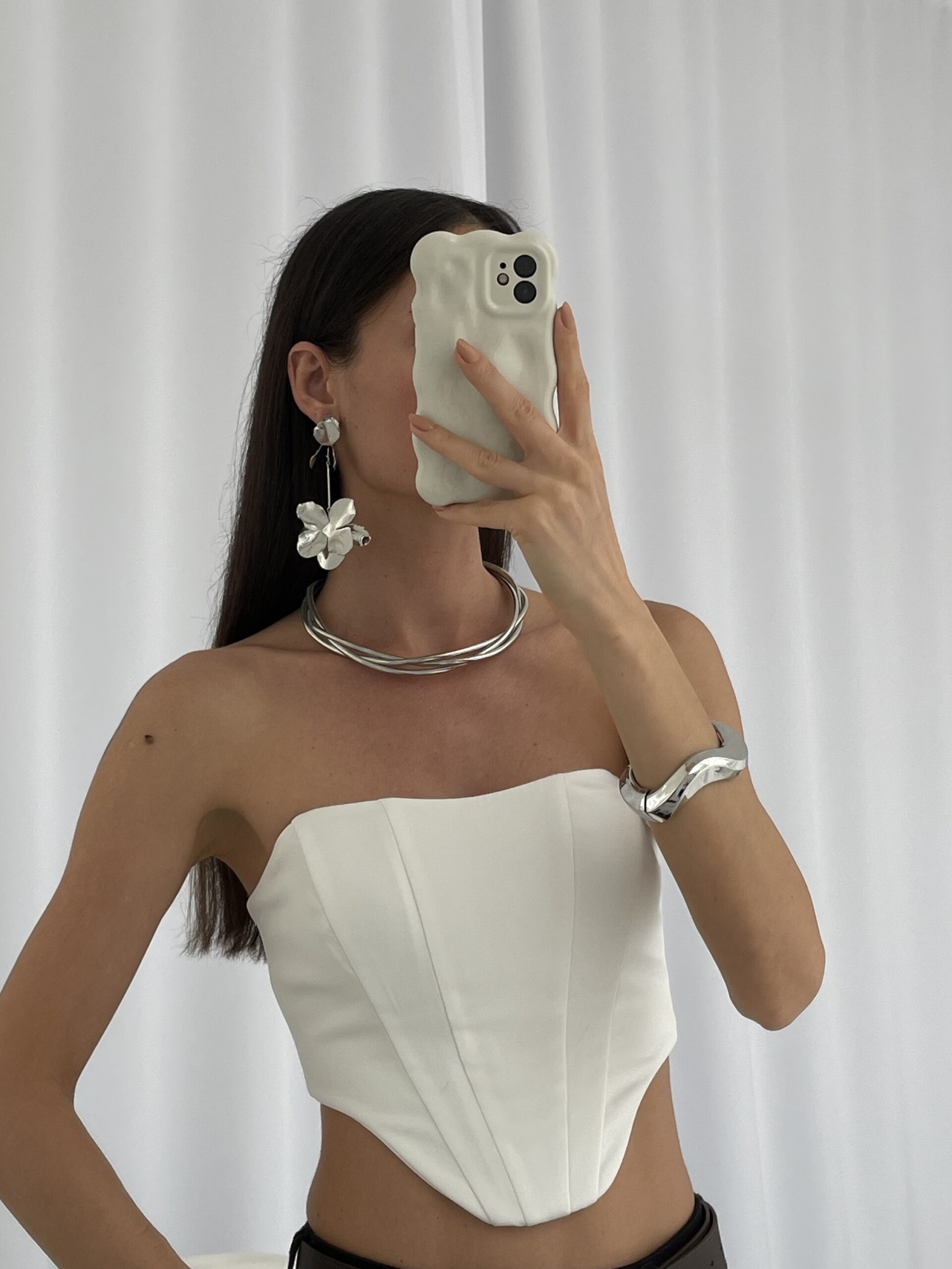 img_5964-4 Özel Seri Çiçek Motif Maksi Boy Gümüş Plaka Küpe