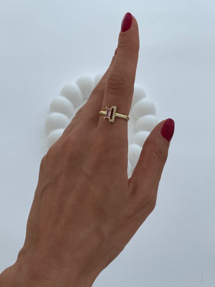 Özel Seri Pembe Baget & Zirkon Taş Gold Ayarlanabilir Yüzük