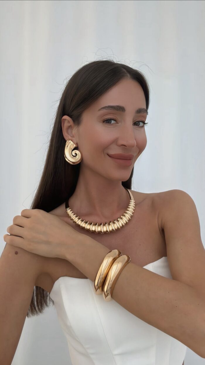 Özel Seri Marka Model Deniz Kabuğu Gold Küpe