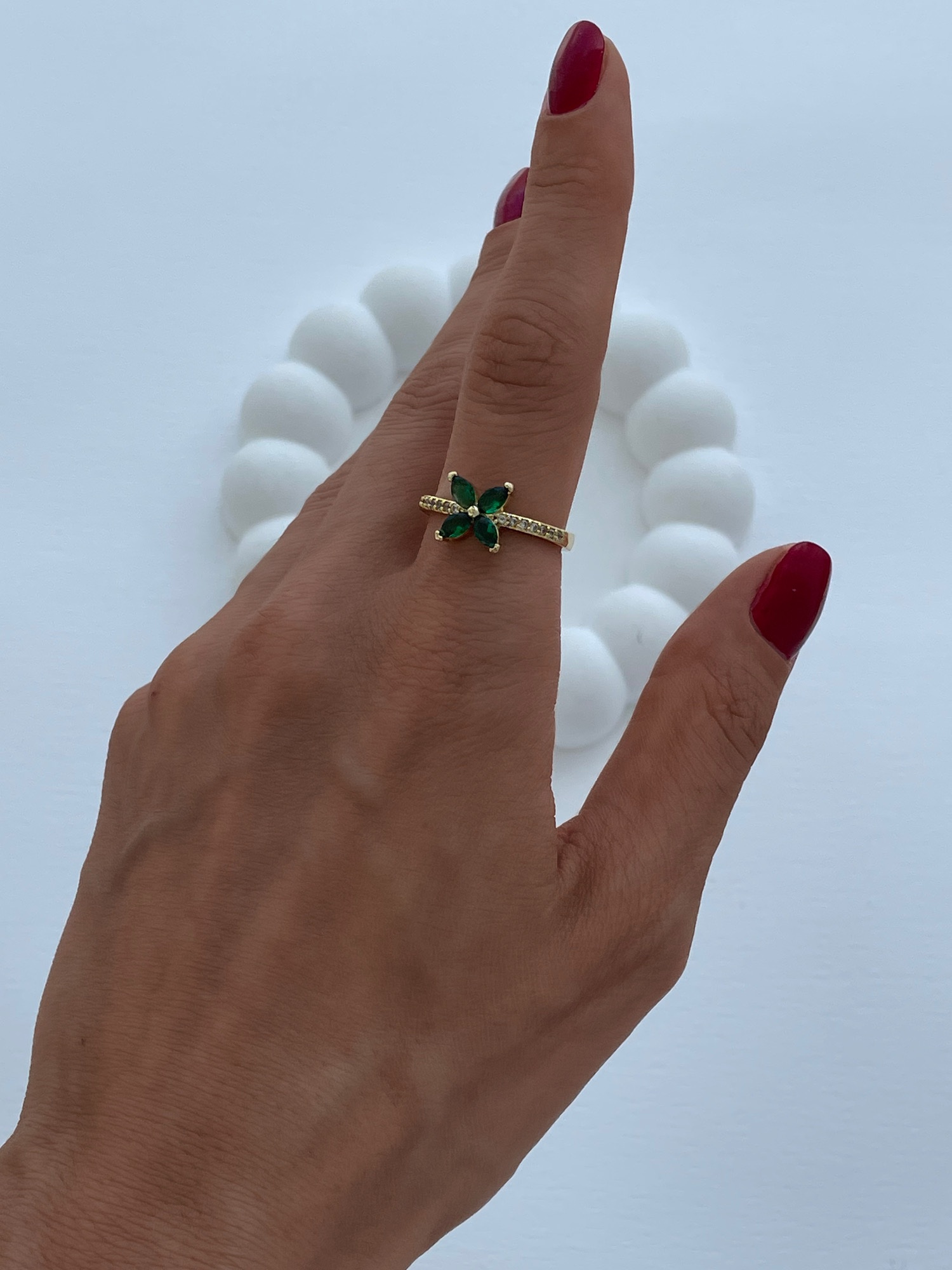 img_6153-1 Özel Seri Yeşil Baget Taş Çiçek Gold Ayarlanabilir Yüzük