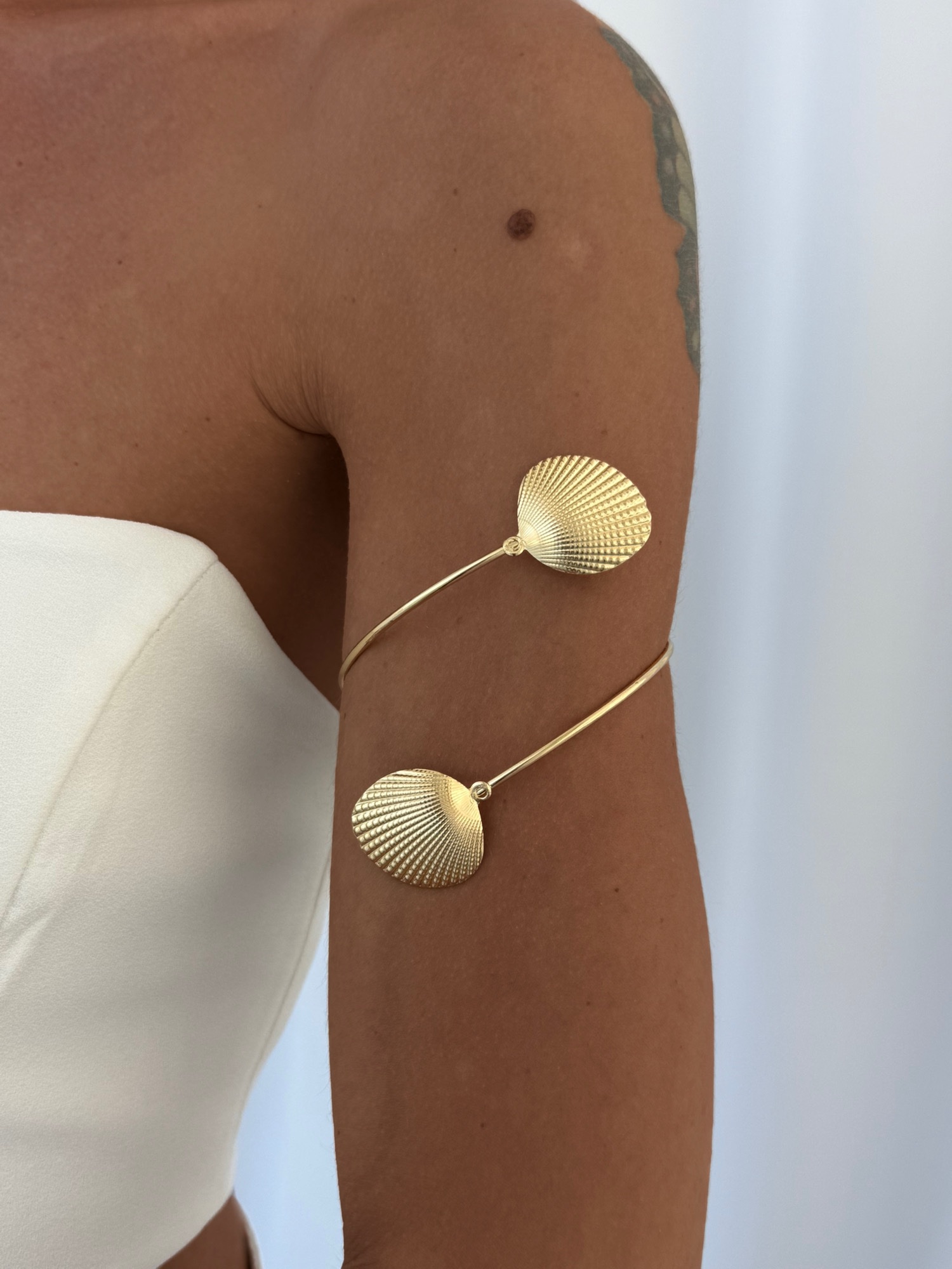 img_1474-2 Özel Seri İkili Deniz Kabuğu Tasarım Gold Pazu Bilekliği