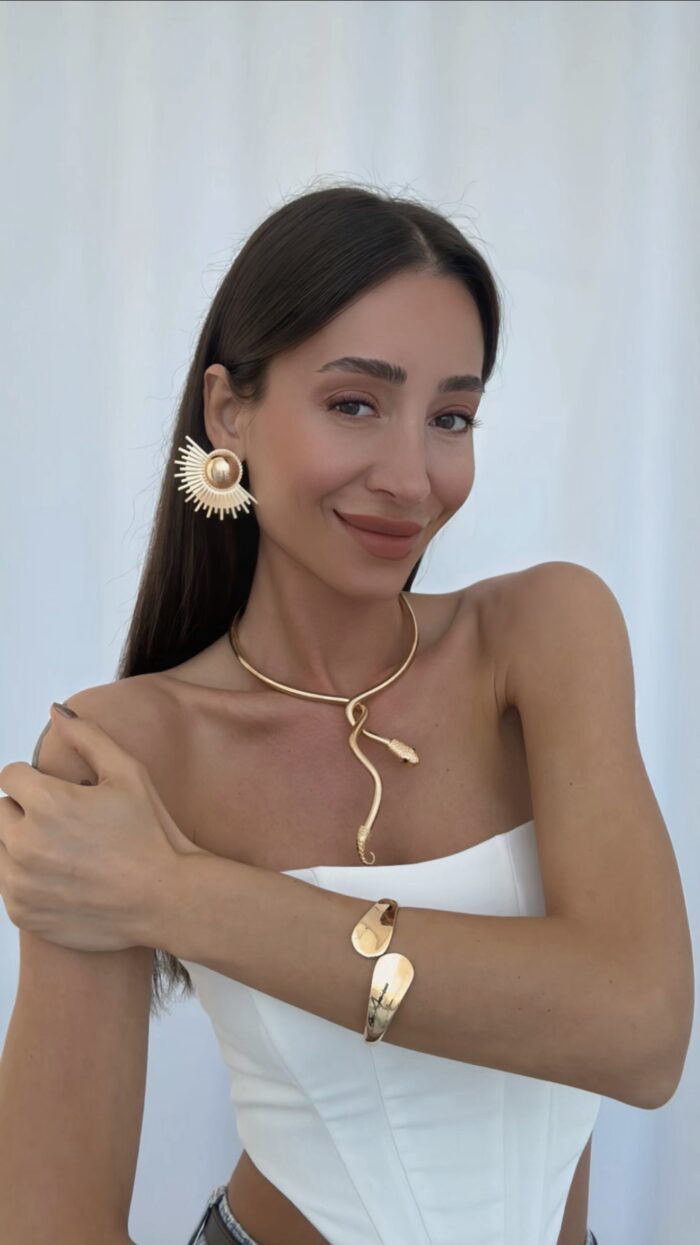 Özel Seri Sarmal Yılan Tasarım Gold Choker Kolye