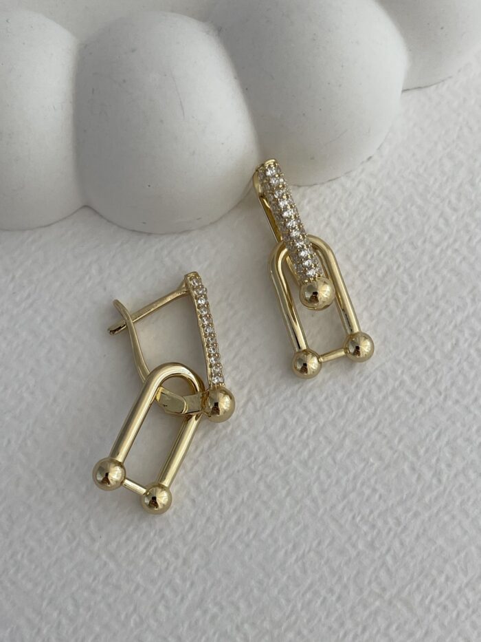 Özel Seri Zirkon Taşlı Marka Model Gold Küpe