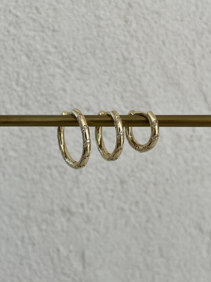 Özel Seri Zirkon Taşlı Küçük Boy Gold Halka Küpe