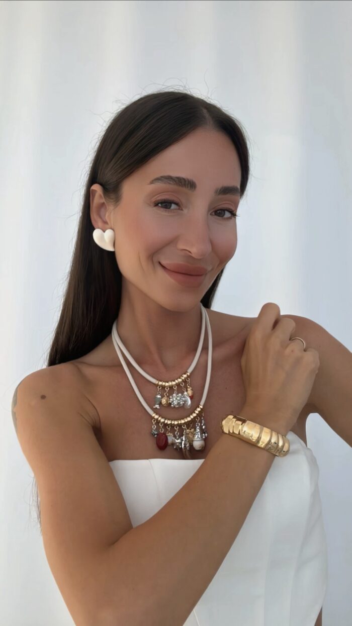 Özel Seri Charm Detay Bej Renk İkili Gold Kolye