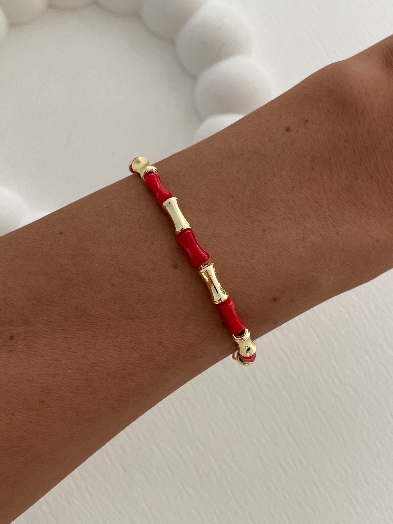 img_0261-2 Özel Seri Kırmızı - Gold Kemik Tasarım Bileklik