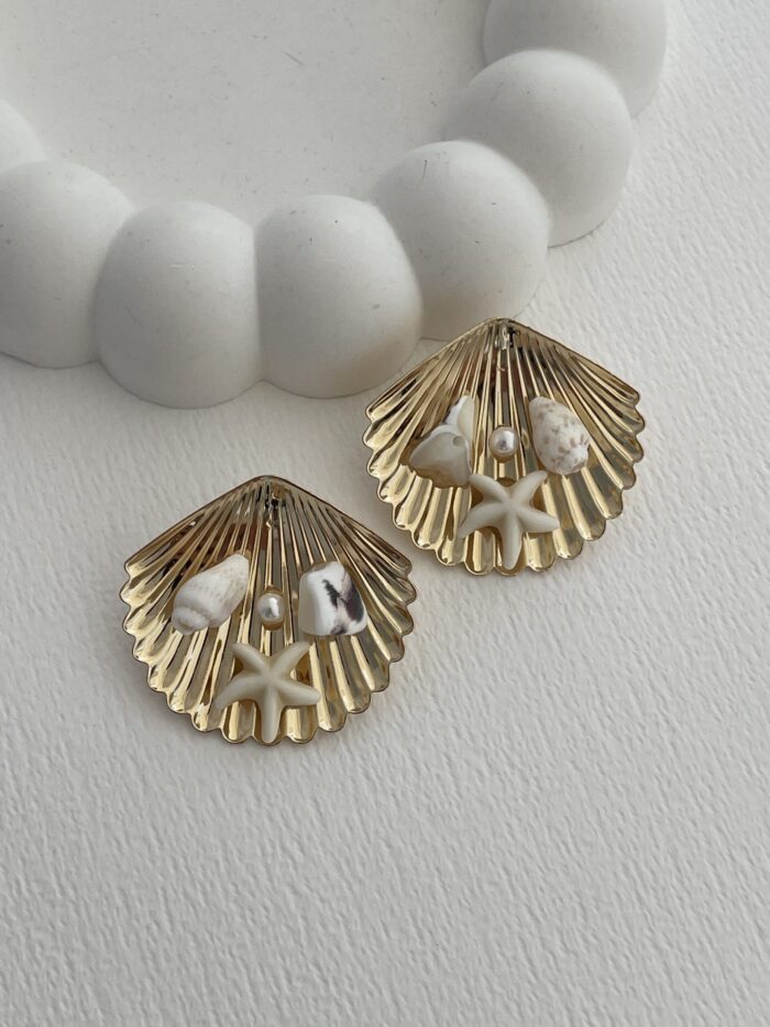 Özel Seri Tırtık Desen Deniz Kabuğu Gold Küpe