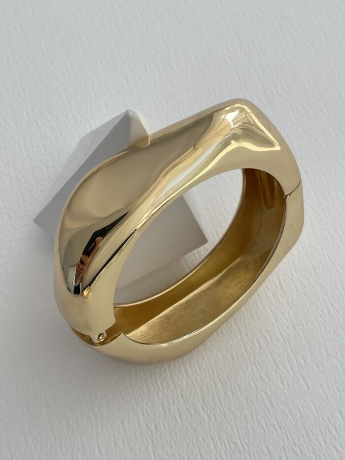Özel Seri Asimetrik Kıvrımlı Gold Kare Kelepçe Bileklik