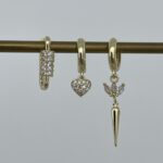 Özel Seri Zirkon Taşlı Kalp & Yaprak Tasarım Gold Üçlü Küpe Set