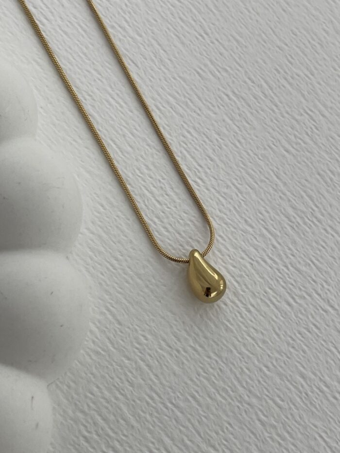 Çelik Mini Damla Tasarım Gold Kolye