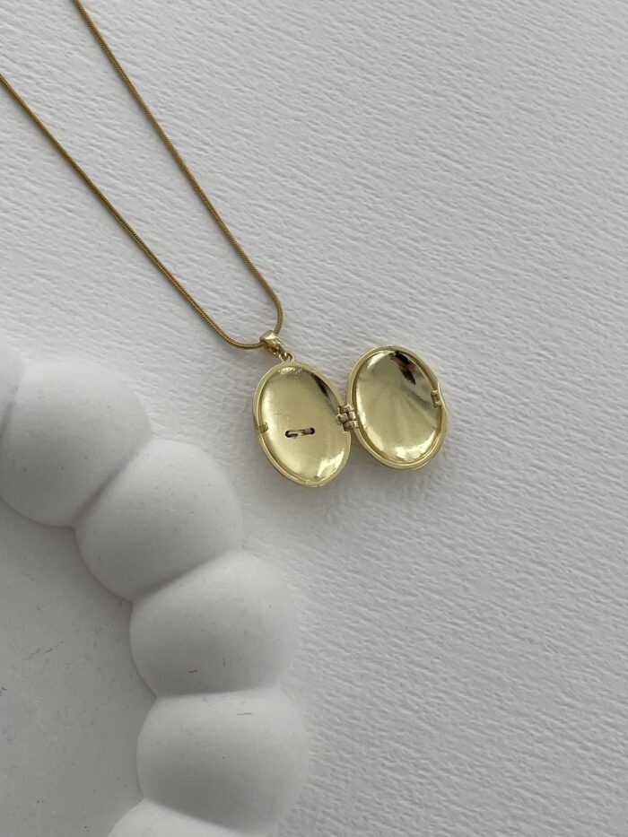 Özel Seri Zirkon Taşlı Fotoğraflı Anka Kuşu Tasarım Gold Alya Kolyesi