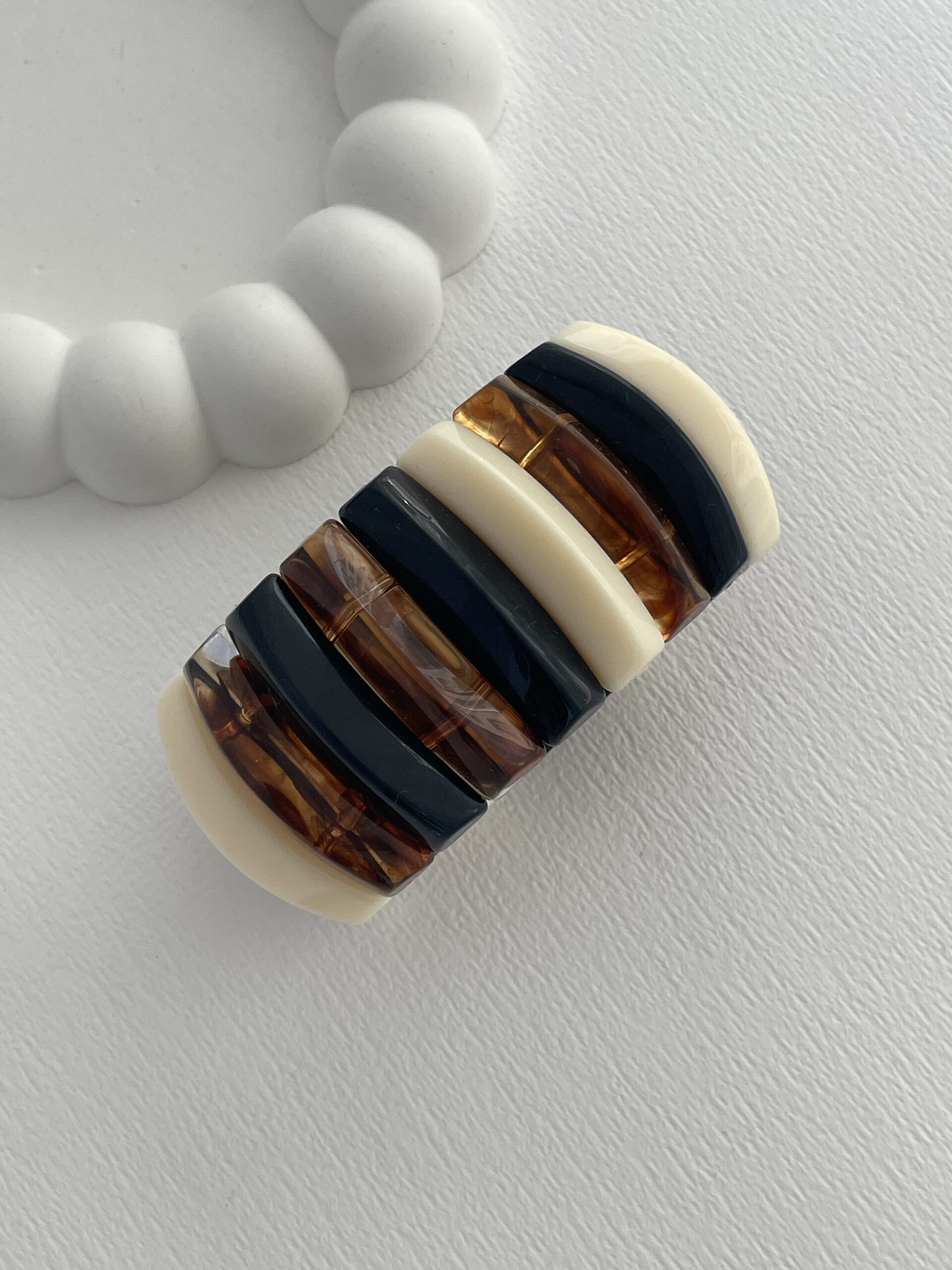 img_1055-2 Özel Seri Kahve & Krem Kemik Tasarım Lastikli Bileklik