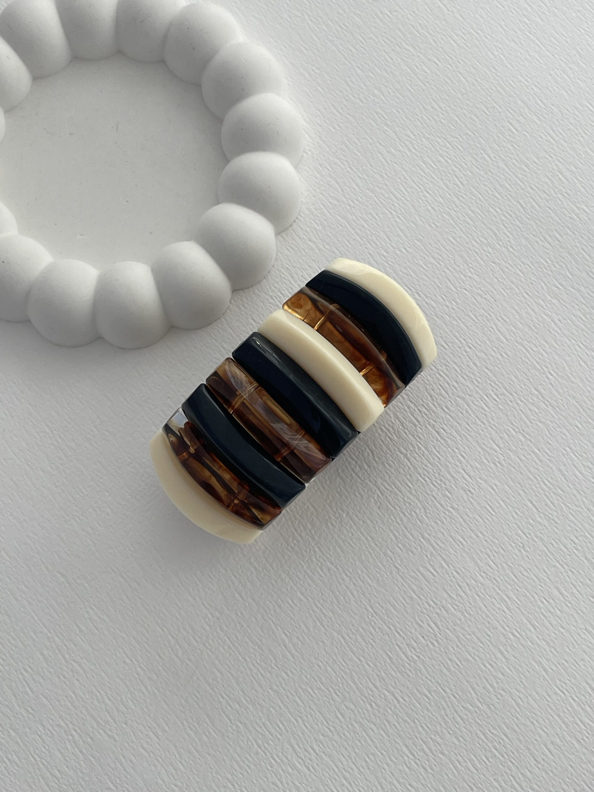 img_1056-3 Özel Seri Kahve & Krem Kemik Tasarım Lastikli Bileklik