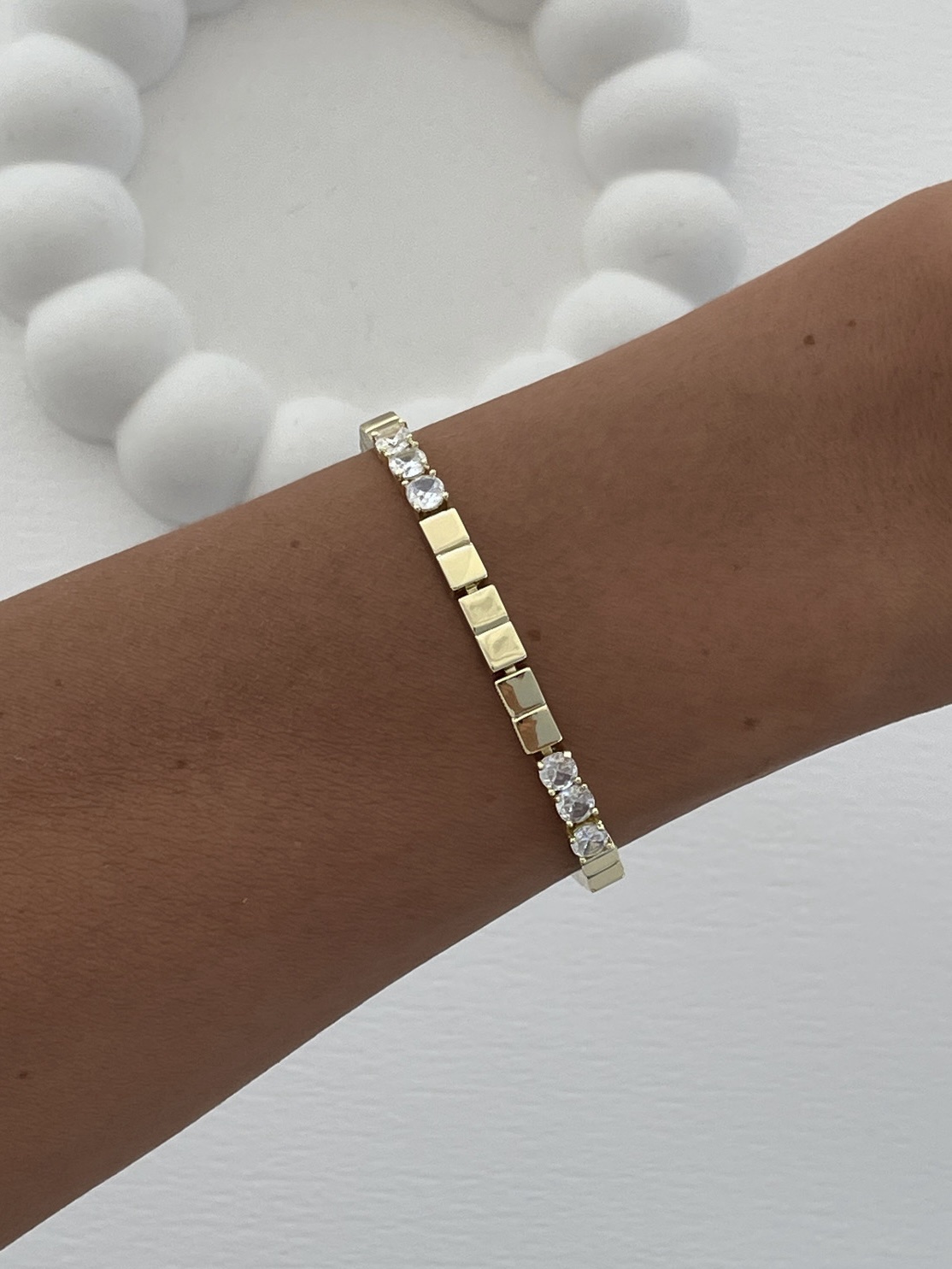 img_1187-1 Özel Seri Üçlü Zirkon Taş Tasarım Gold Bileklik