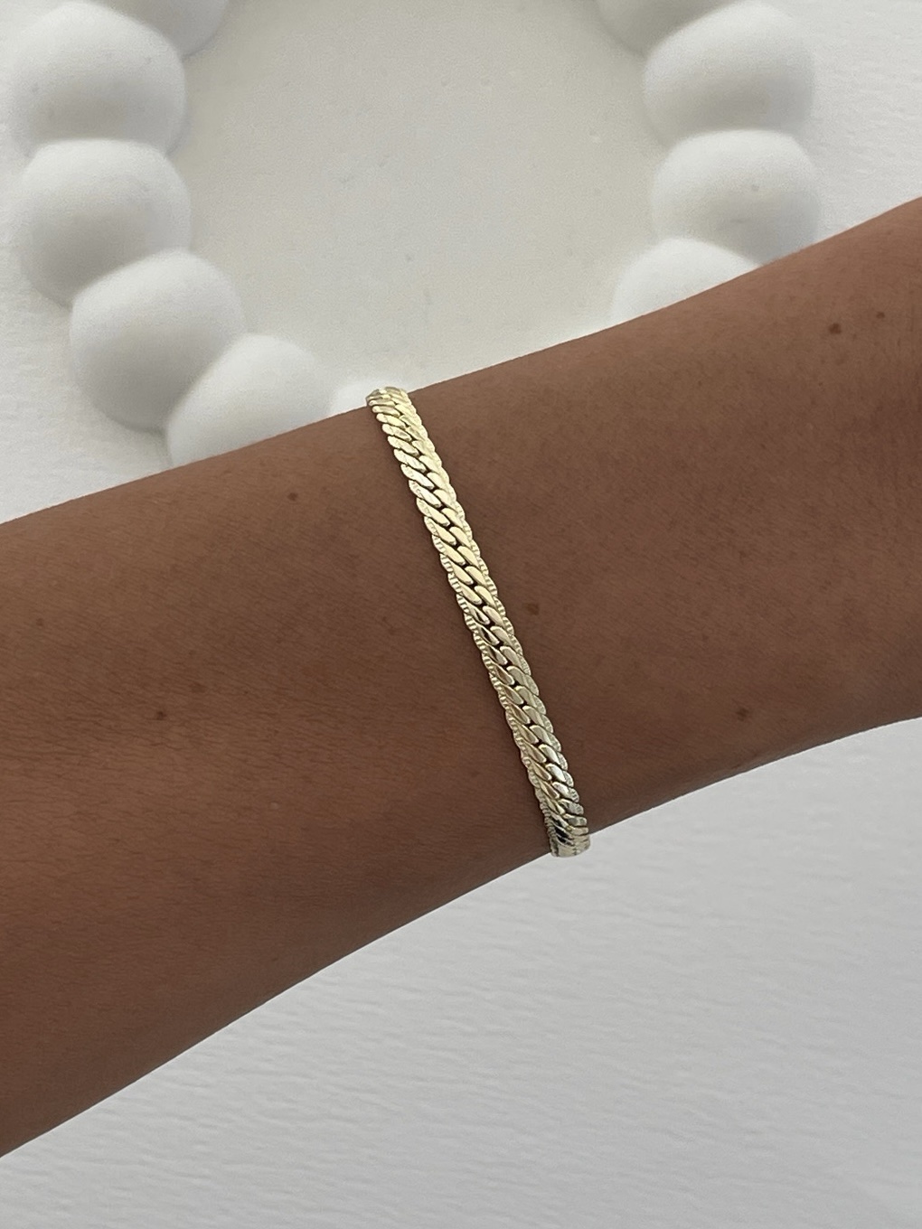 img_1331-1 Özel Seri Desenli Ezme İtalyan Zincir Gold Bileklik