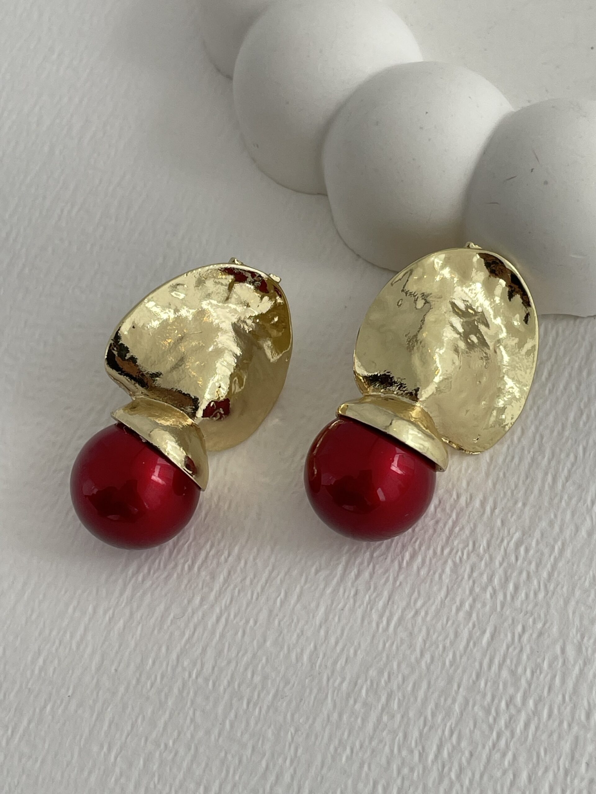 img_1971-3 Özel Seri Soyut Gold Detay Bordo Top Küpe