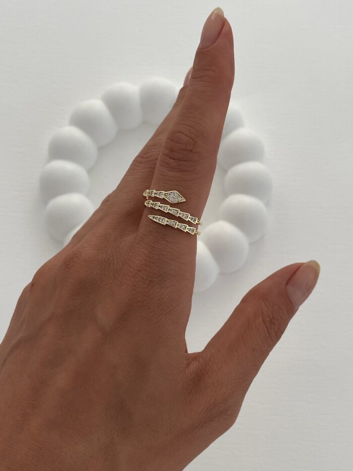 Özel Seri Zirkon Taşlı Yılan Tasarım Gold Ayarlanabilir Yüzük
