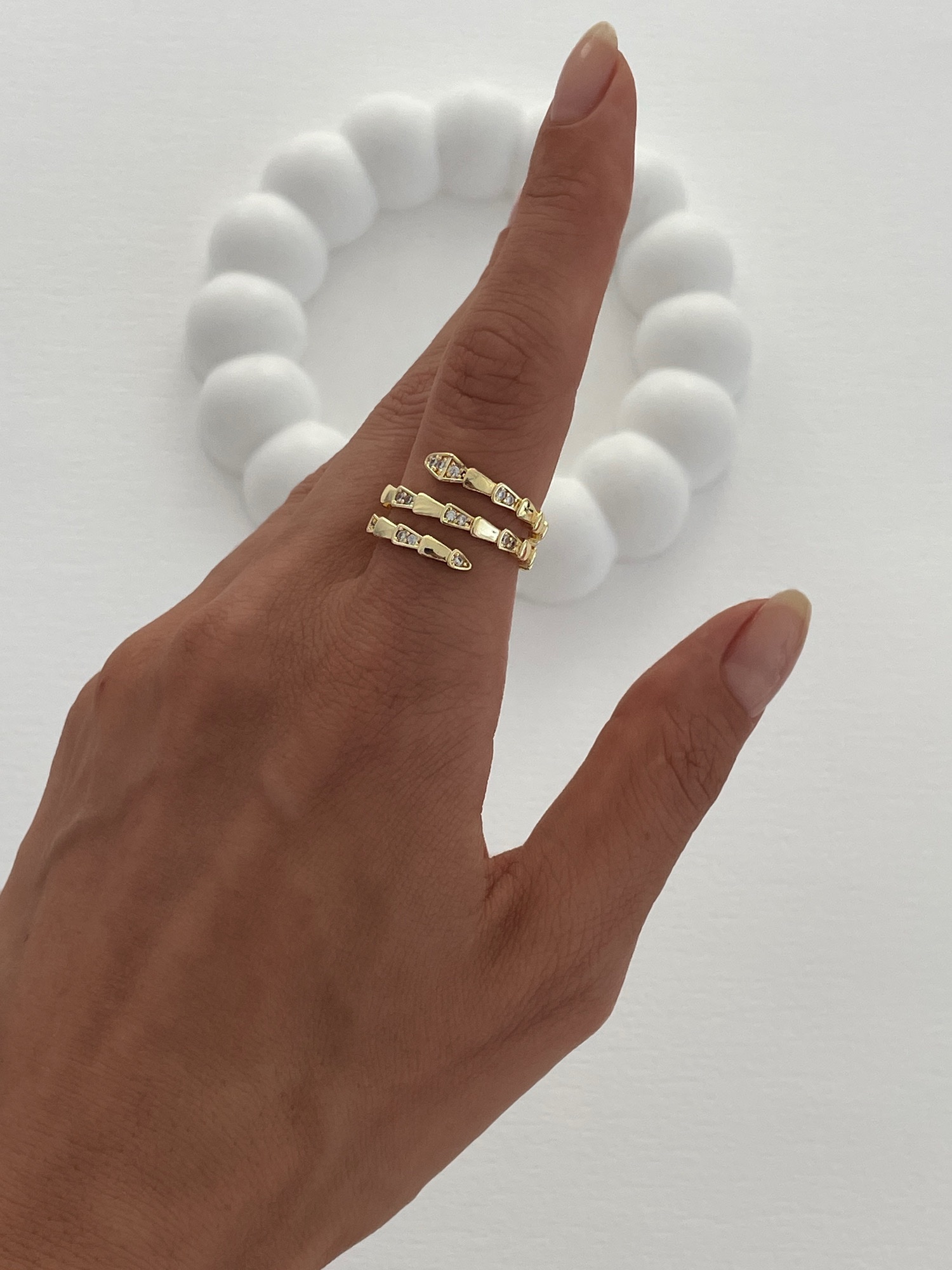 img_4233-2 Özel Seri Zirkon Taşlı Yılan Tasarım Gold Ayarlanabilir Yüzük