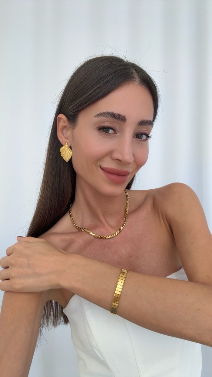 Çelik Yaprak Tasarım Gold Küpe