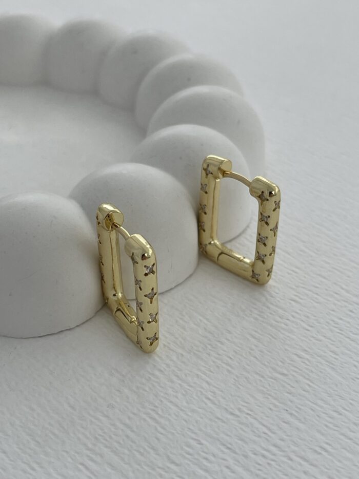 Özel Seri Yıldız Zirkon Taşlı Kare Gold Küpe