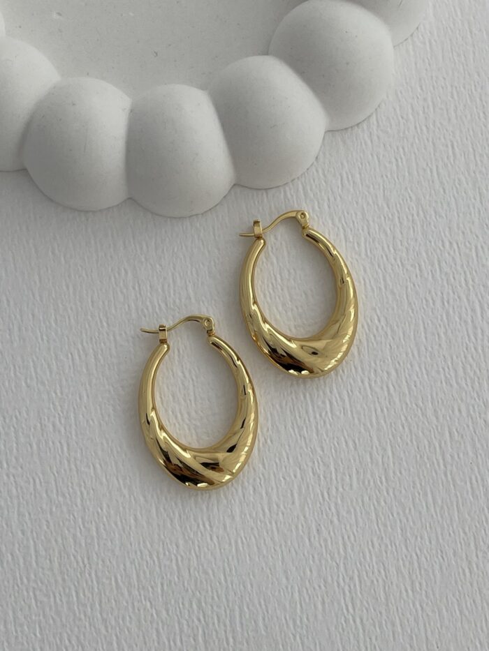 Çelik Desenli Oval Tasarım Gold Halka Küpe