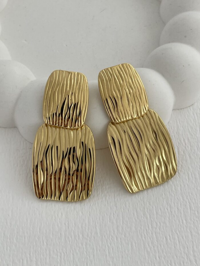 Çelik Desenli İkili Geometrik Tasarım Gold Küpe