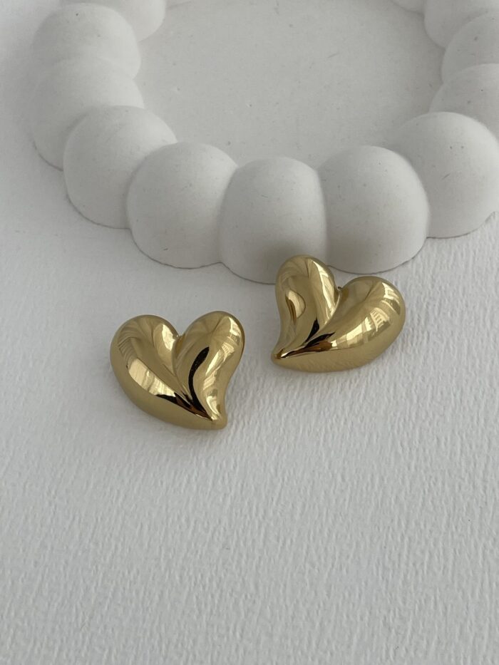 Çelik Kalp Tasarım Gold Küpe