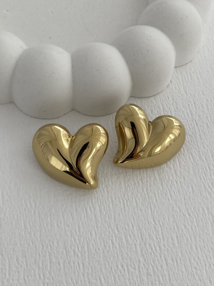 Çelik Kalp Tasarım Gold Küpe