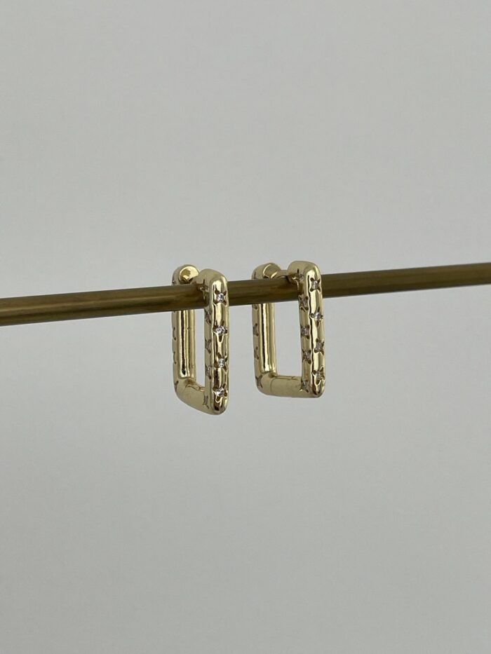 Özel Seri Yıldız Zirkon Taşlı Kare Gold Küpe
