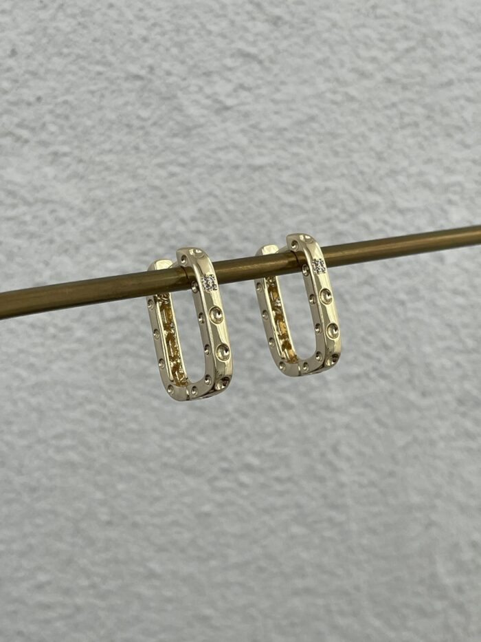 Özel Seri Zirkon Taşlı Büyük Dikdörtgen Gold Küpe
