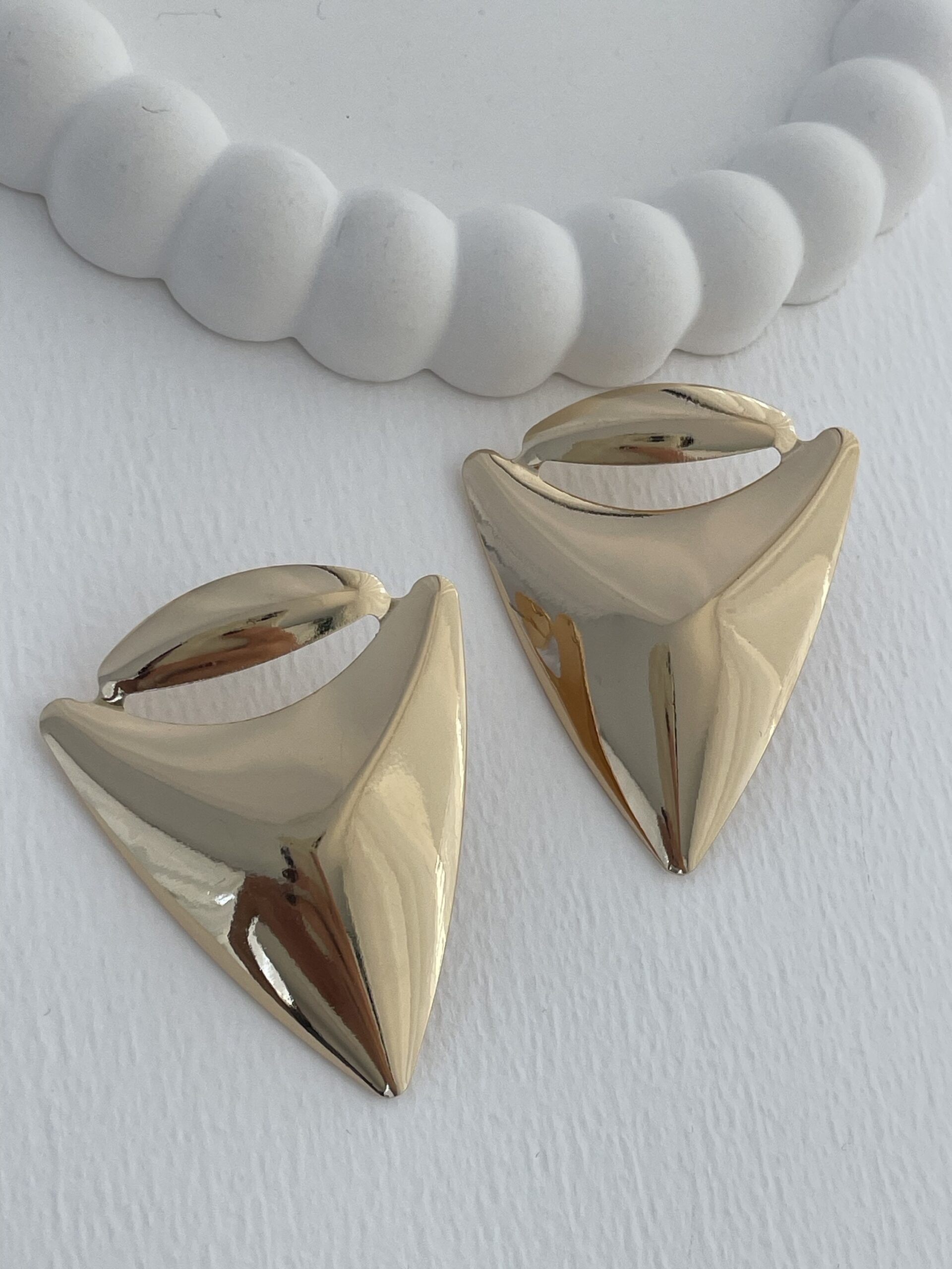 img_3994-6 Özel Seri Üçgen Tasarım Gold Küpe