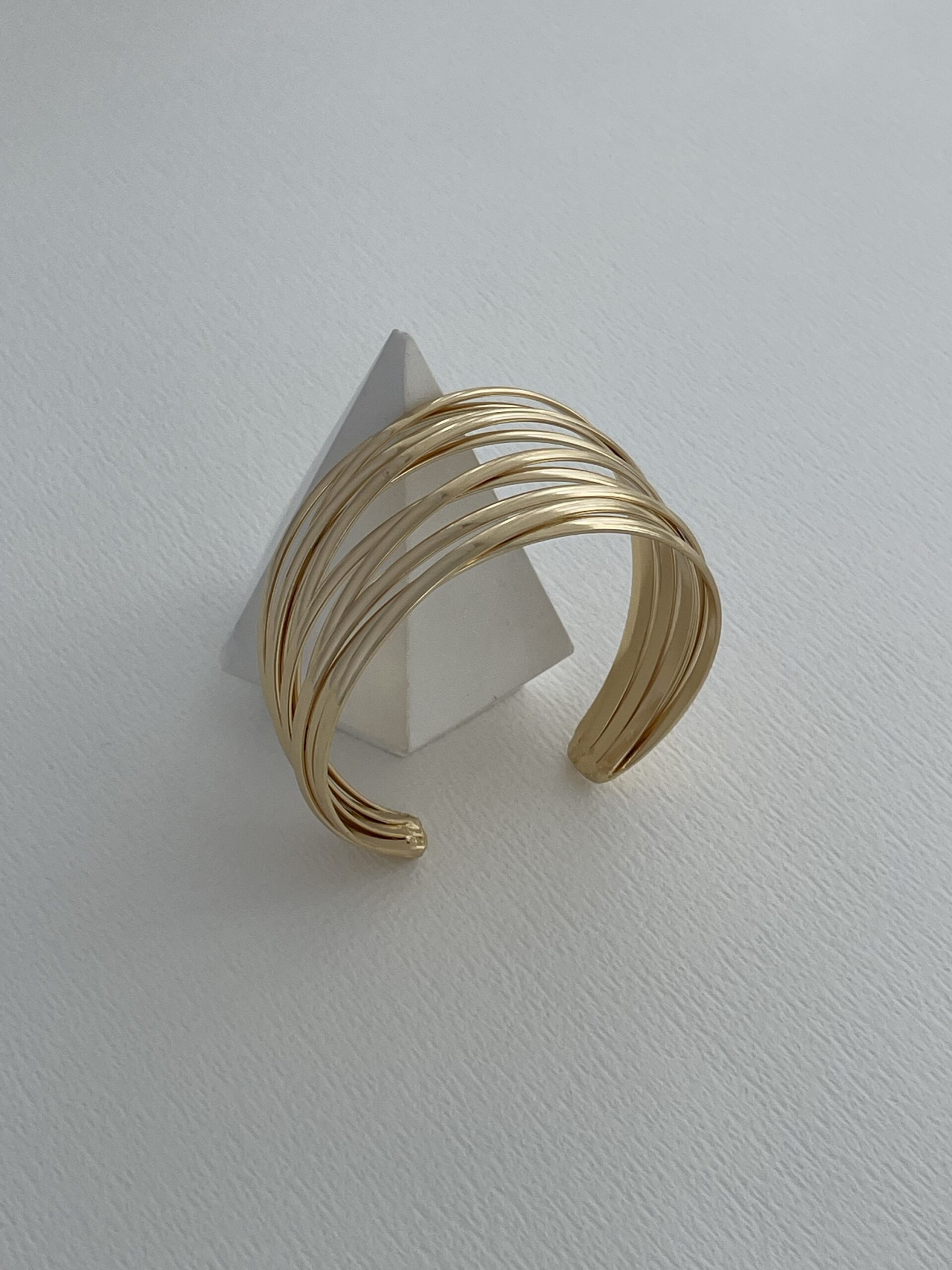 img_4770 Özel Seri Çoklu Tel Tasarım Ayarlanabilir Gold Bileklik