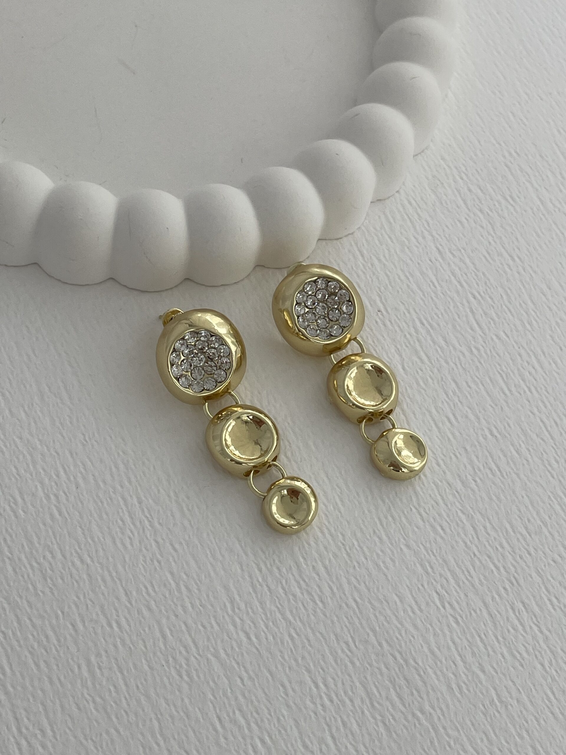 img_5736-2 Özel Seri Zirkon Taşlı Üçlü Yuvarlak Tasarım Gold Küpe