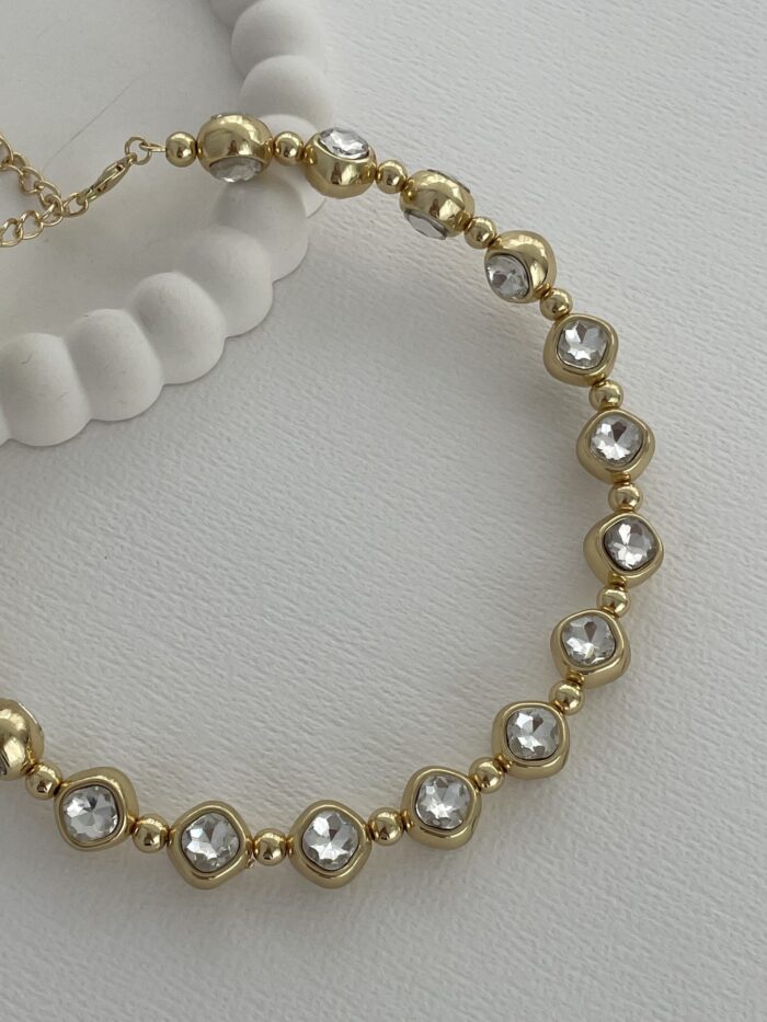Özel Seri Çift Tarafı Zirkon Taşlı Gold Yuvarlak Choker Kolye