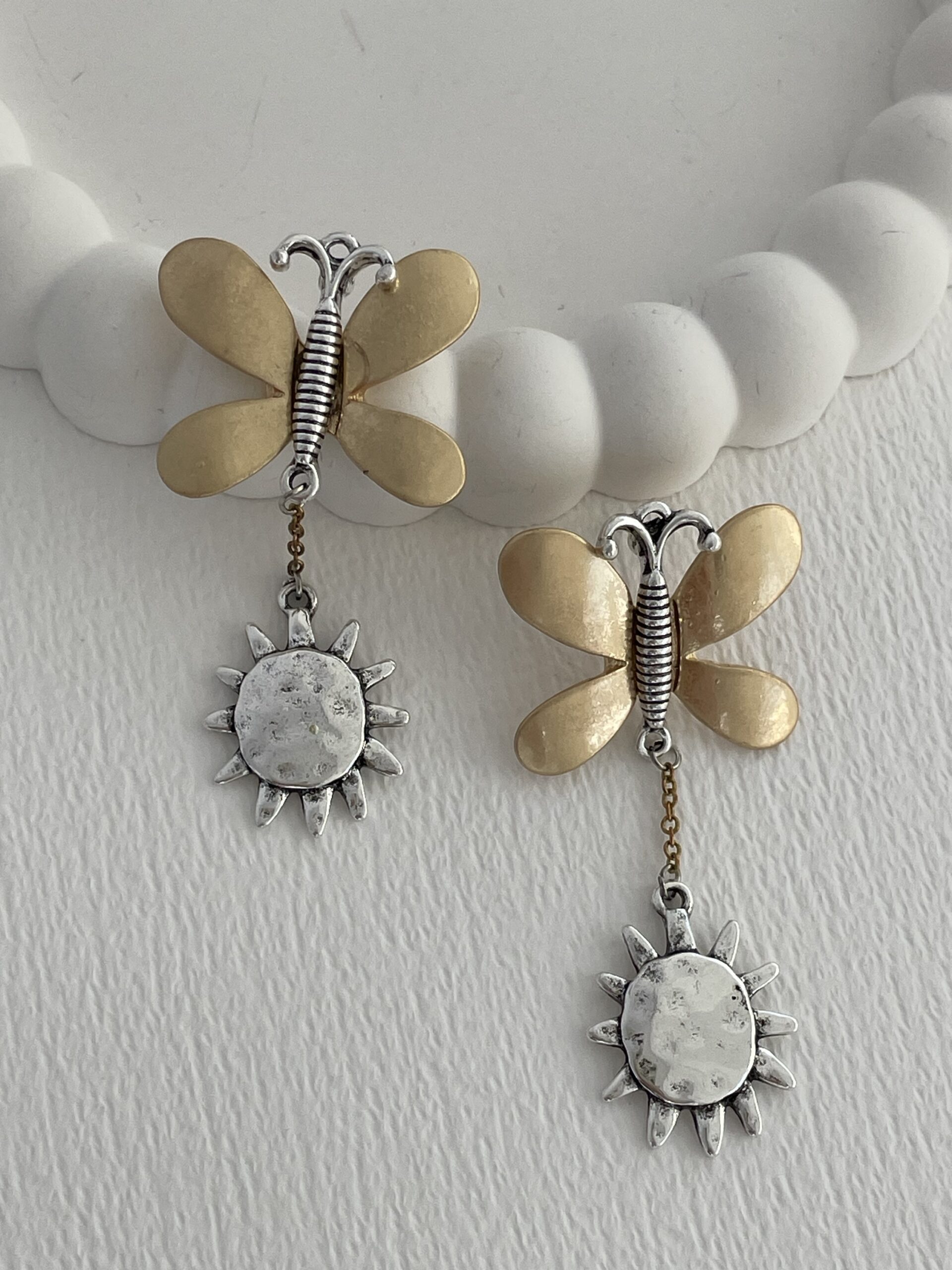 img_6847-6 Özel Seri Eskitme ZR Model Kelebek Tasarım Küpe