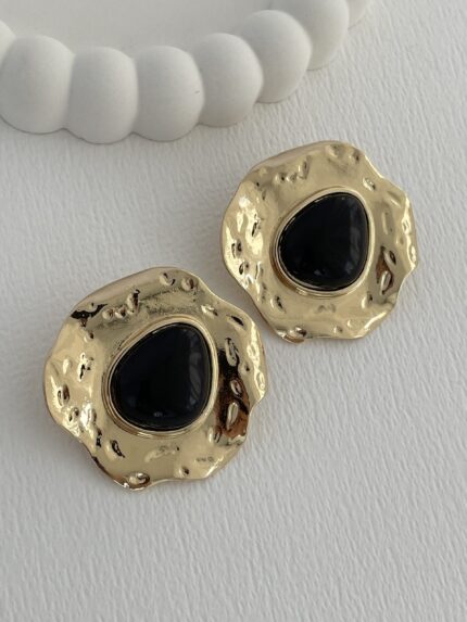 Özel Seri Siyah Kemik Desenli Soyut Tasarım Gold Küpe